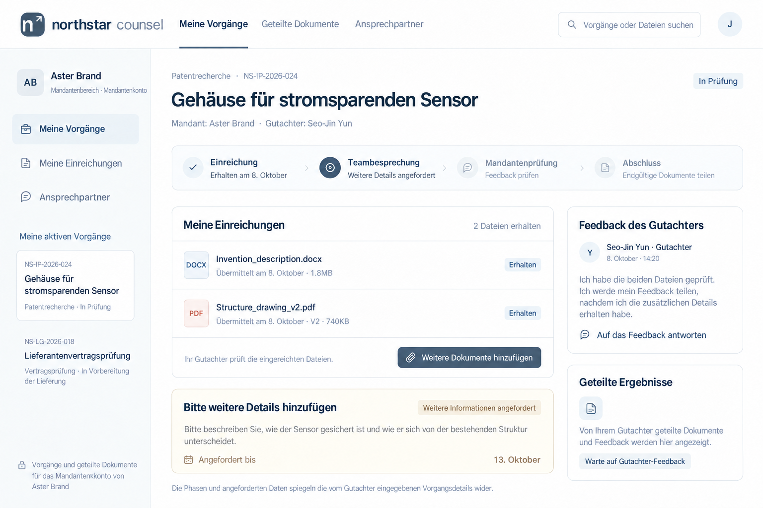 Beispiel für ein Kundenportal-Design, das eine Patentprüfungsangelegenheit, eingereichte Dokumente, zusätzliche Anfragen und den Fortschritt zeigt